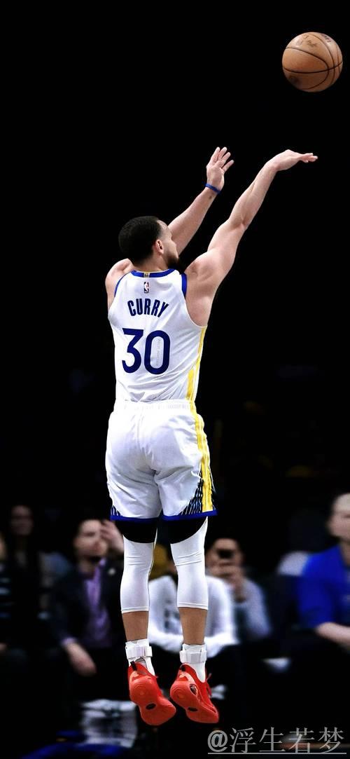 库里冷血三分破僵局，关键时刻终现身