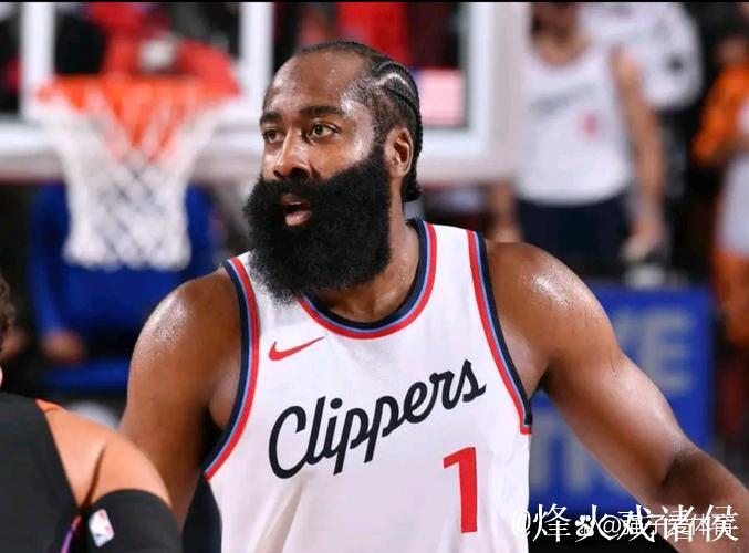 哈登里程悲快船不敌独行侠 无核雄鹿轻取奇才